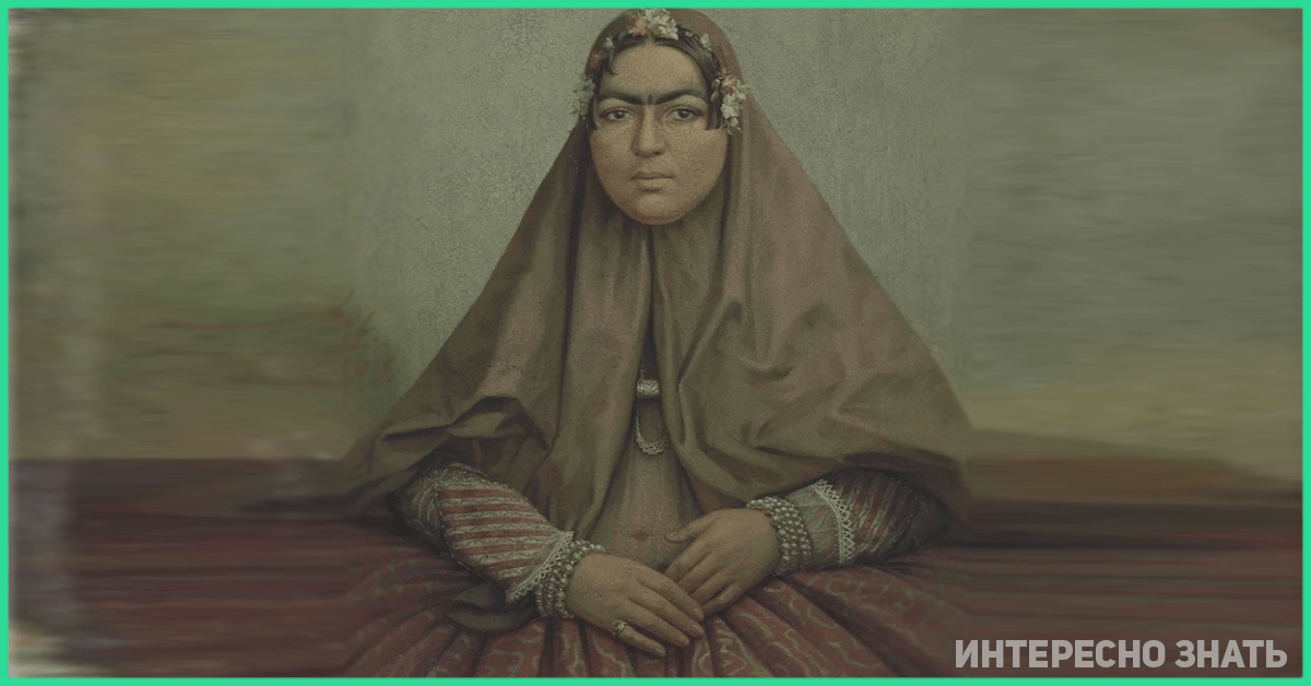 Анис Аль Долях когда-то была четвертой женой  иранского шаха Насер...